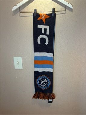 New Ruffneck NYC Football Club Team Scarf 21 Blue Orange MLS Soccer NWT